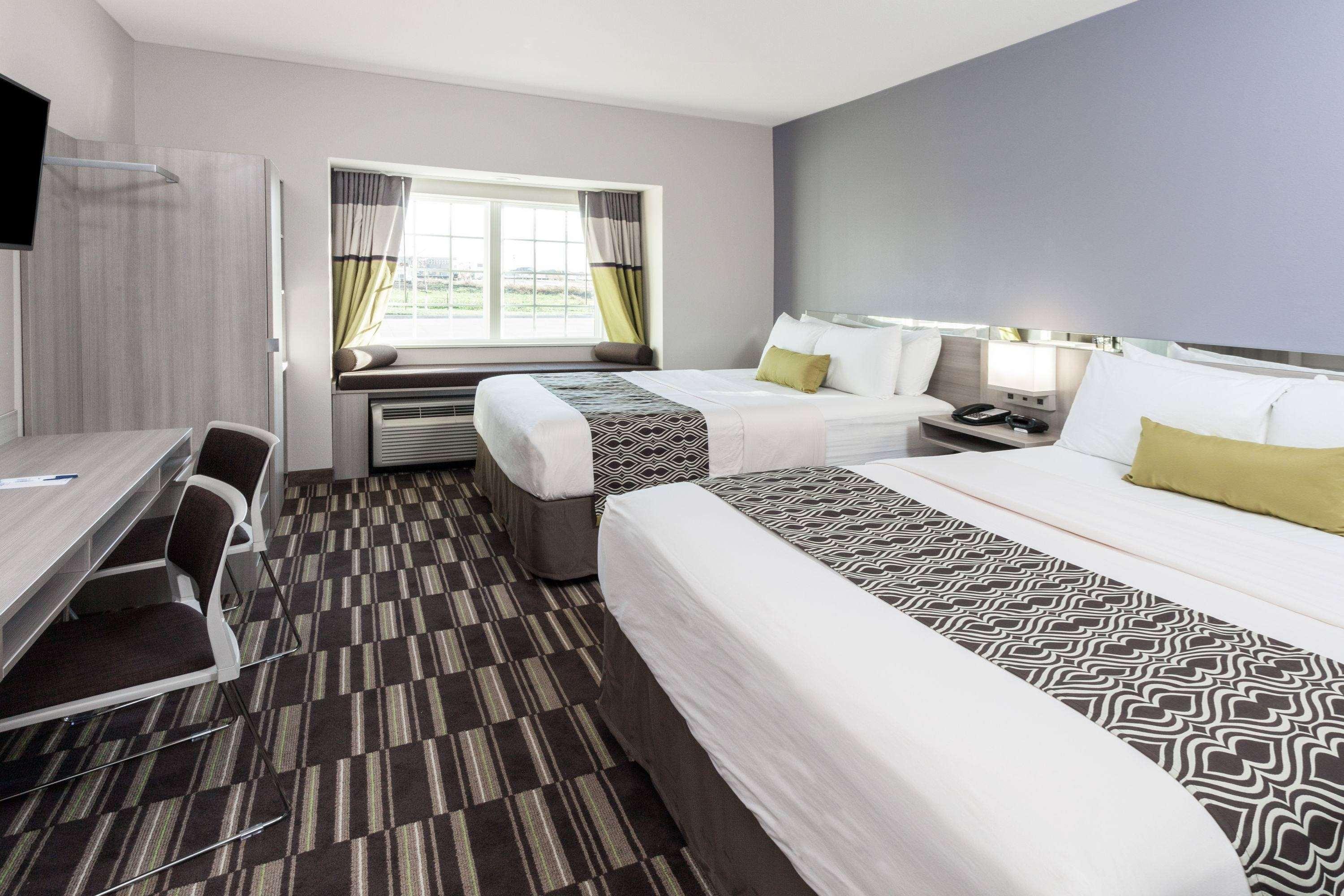 Microtel Inn & Suites By Wyndham West Fargo Near Medical Center Kültér fotó